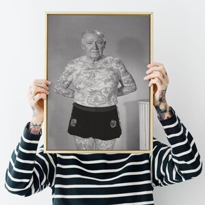 Vintage Tattoo Art Print – Full-Body Inked Man, Fred Harris Classic Ink Poster, Tattoo History Art, Retro Tattoo Decor