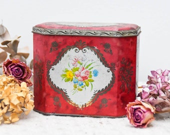 Beautiful vintage red and gold decorative tin - roses pattern - - biscuit tin - vintage confectionary tin - floral decal and gold accents