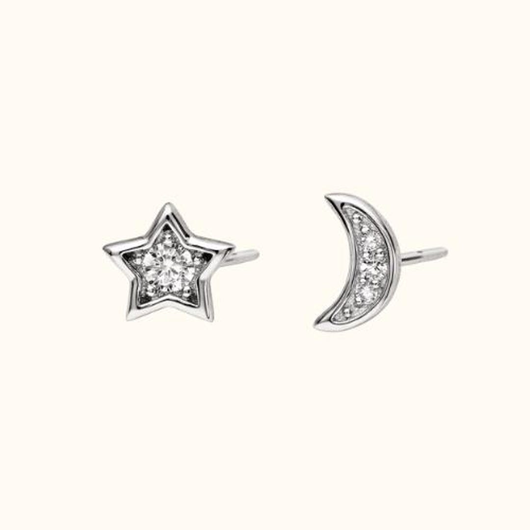 Dew Orecchini A Perno Luna E Stella In Argento 925 Con Zirconi - Confezione Regalo