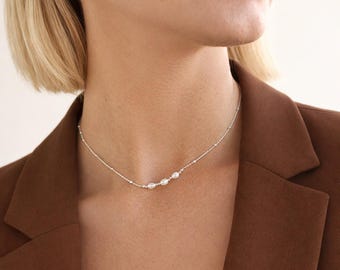 Sterling Silber Trio Süßwasser Perlen Halskette, Drei Perlen Halskette, Zierliche Perlen Anhänger Halskette, Minimal Elegant Schmuck Geschenk