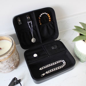 Personalized Cowhide Jewelry Box, Travel Jewelry Storage, Western Jewelry  Case,Travel Accessories Organizer, Customized Gift for Men Women