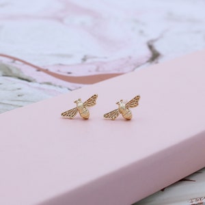 Pendientes Vermeil Bumble Bee Stud de Oro Amarillo de 18 quilates