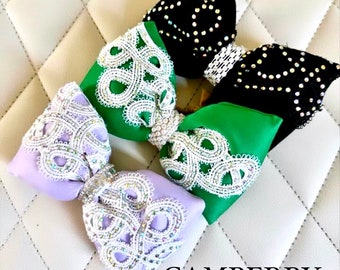 Cat/dog hair bow  puffy bow rhinestone clip or elastic cord