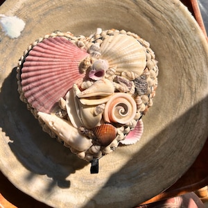 Vintage Seashell Heart Trinket Box, Shell-Covered Keepsake Box, Mid-Century Coastal Decor, Cottage Kitsch, 1950s Beach Souvenir