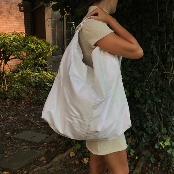 Longboom iridescent white bag