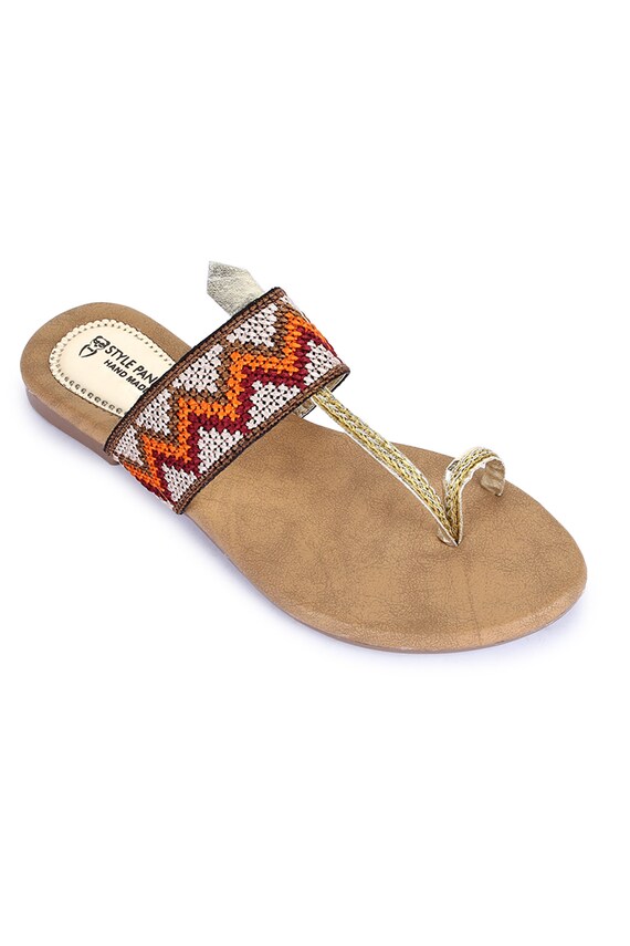 Traditional kolhapuri chappal Clearance