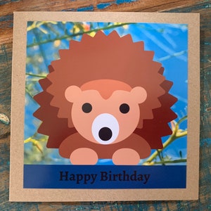 Carte hérisson, carte recyclée, carte d'anniversaire. Carte écologique. Carte faite main, carte vierge pour garçon, carte animal, carte enfant, carte bois