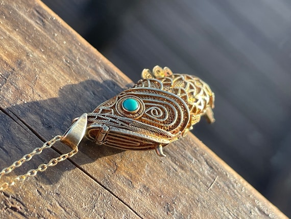 Articulated Fish, Vintage Necklace, Vintage Jewellery, Fish Pendant, Ethical Jewellery, Fish Necklace, Fish Pendant, Amazing Necklace - Etsy Articulated Fish, Vintage Necklace, Vintage Jewellery, Fish Pendant, Ethical Jewellery, Fish Necklace, Fish Pendant, Amazing Necklace - Etsy