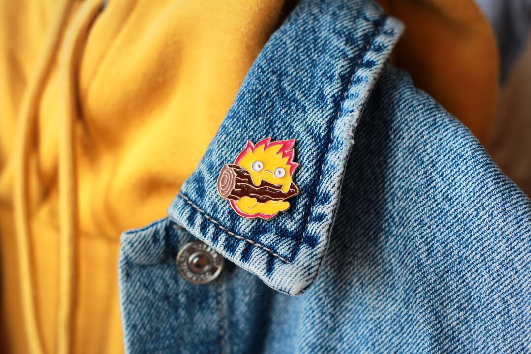 Fire Pin Badge, Wearable Badge Bonfire Smudge Fire Resident House Demon ...