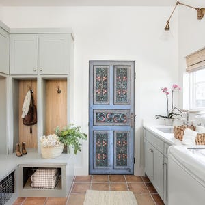 Custom Floral Carved Wooden Doors, Entrance Front Door, Antique Barn Doors, Interior, Exterior, Double or Single Door, Pantry Doors, Panel
