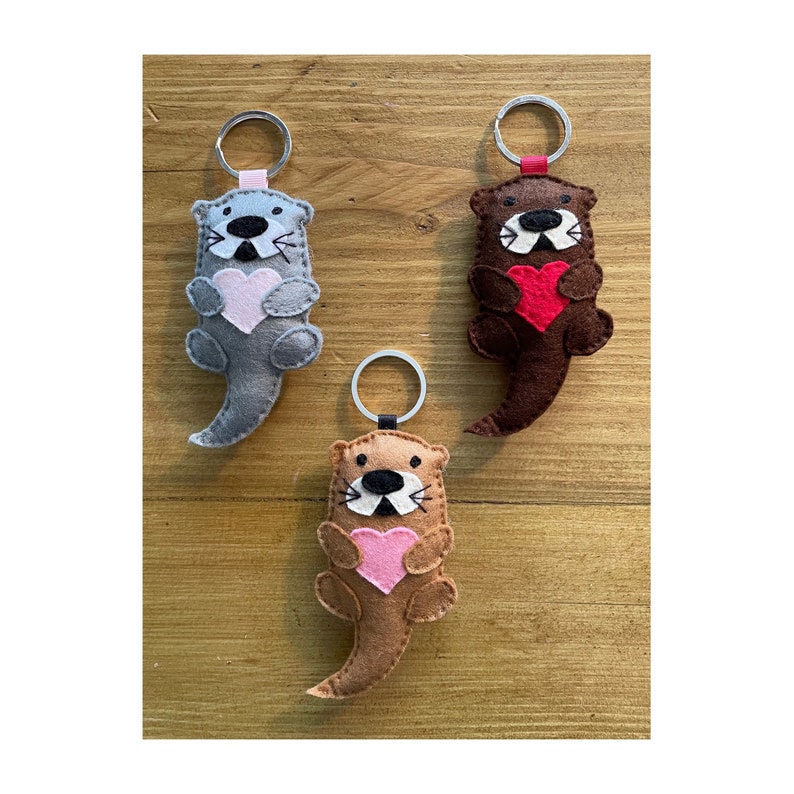 Otter Felt Keyring. Handmade Keyring. image 1