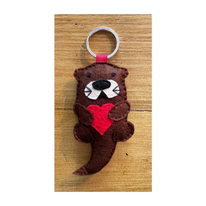 Otter Felt Keyring. Handmade Keyring. image 4