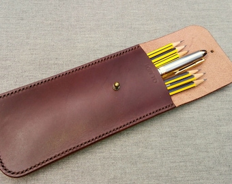 Leather pencil case handcrafted in black or brown vegetable-tanned leather, Italian leather pen case, leather pencil pouch, pen pouch