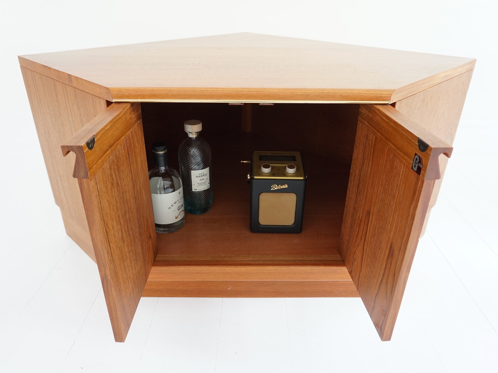 Aparador del plan de mediados de siglo G / Unidad de medios / | Etsy