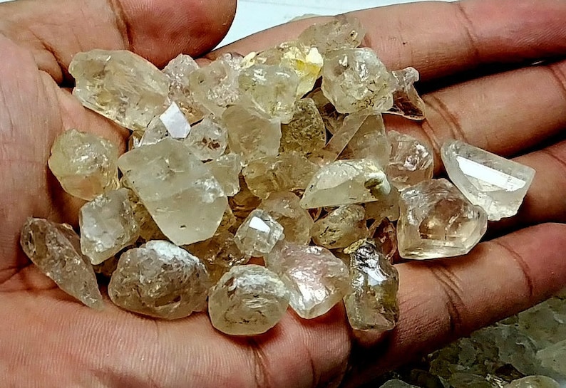 560 Grams Beautiful Natural Colot Topaz Crystal Specimen From Skardu pakistan