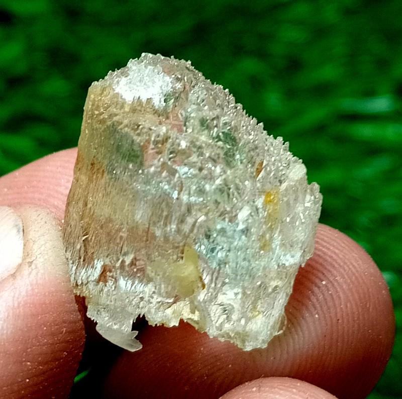 5グラムの美しいエッチングされたアクアマリン結晶標本（パキスタンの