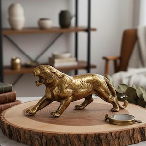 Vintage messing tijgerbeeldje, desktop-kantoordecor, geluk dierenriemcadeau, nieuwjaarsdecor, messing tijgerstandbeeld, tijger messing sculptuur