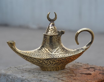 Antique Oil Lamp, Aladdin's Magical Lamp, Brass Torch, Pitcher Flambeau, Aladin Genie Lamp, Brass Decoration, Gin Lamp Gift