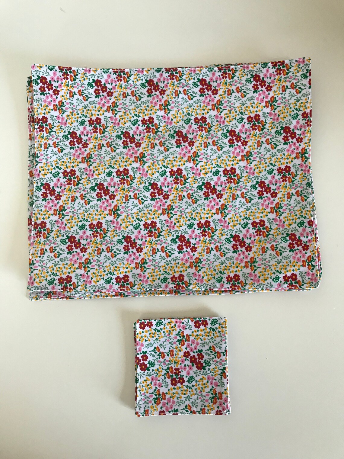 Placemats and Coasters Set of Four/ Ditsy Floral Print Etsy UK