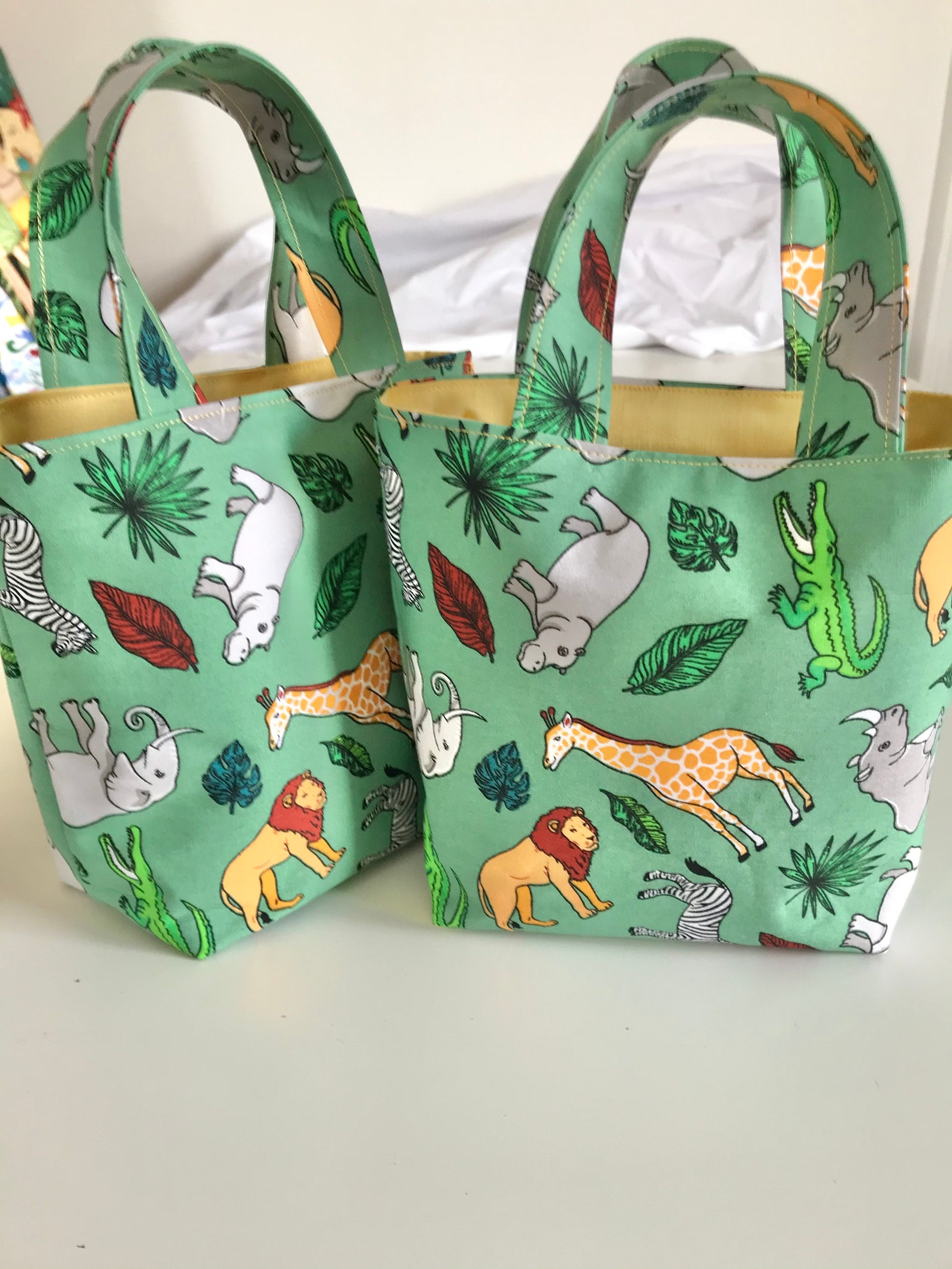 safari gift bag