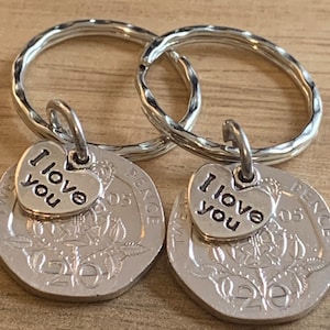 20th Wedding Anniversary Polished  2005 Coins & Charms On Keyrings In Gift Bag Gift For Husband Wife Boyfriend Girlfriend Friends 2pcs Set