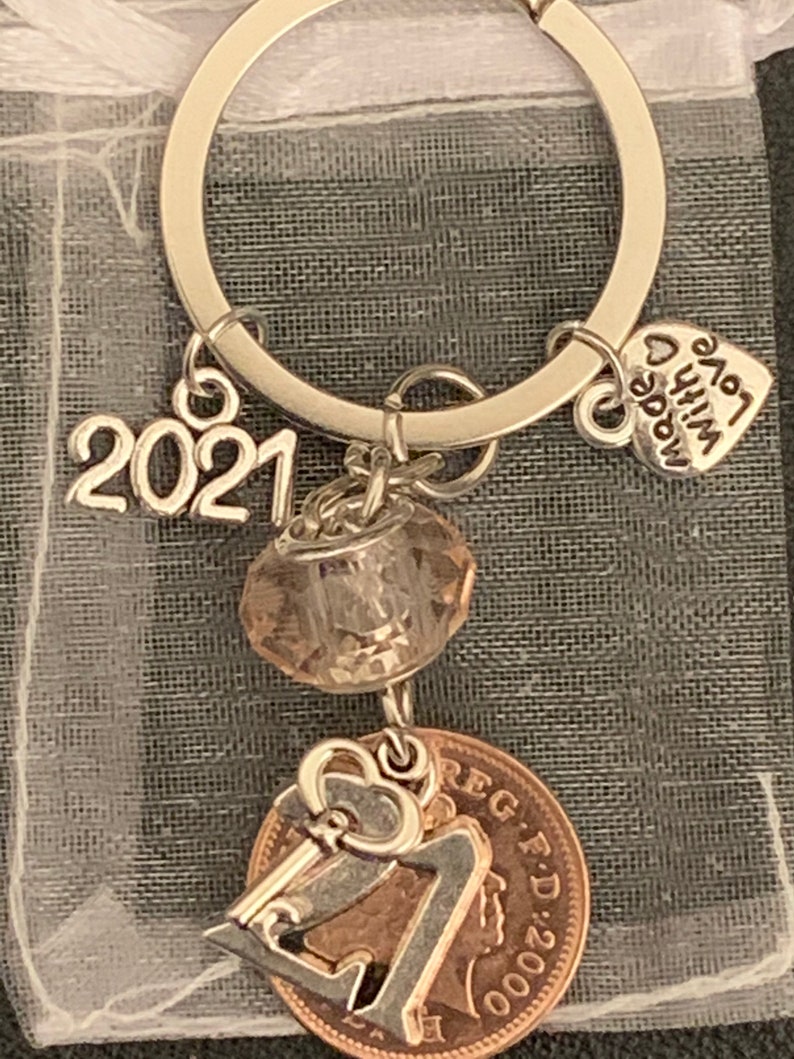 New 21st Birthday Gift 2000 Coin /& Key Charms On Keyring In Gift Bag