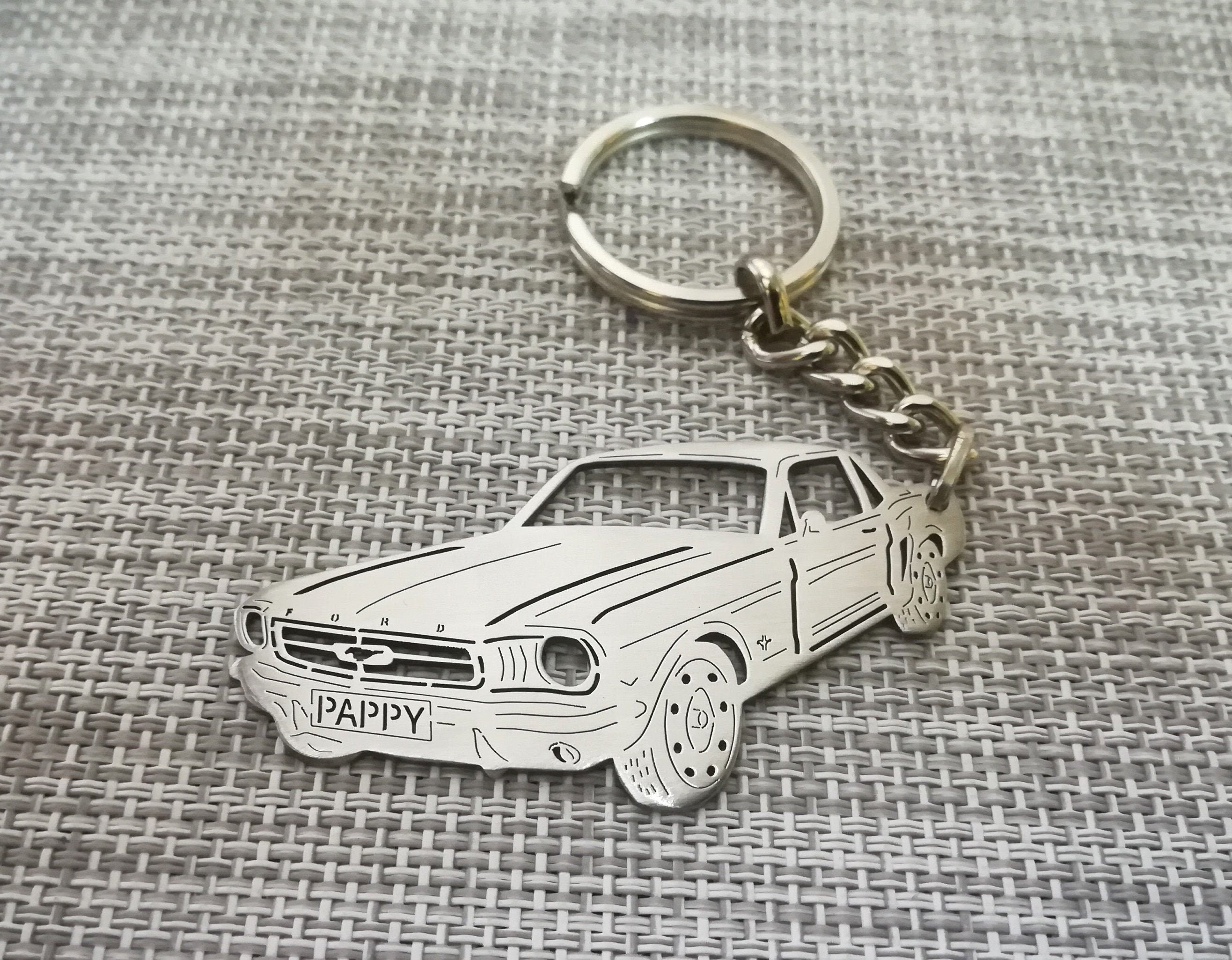 Ford Mustang Keychain Gift Car Auto Automobile Garage 