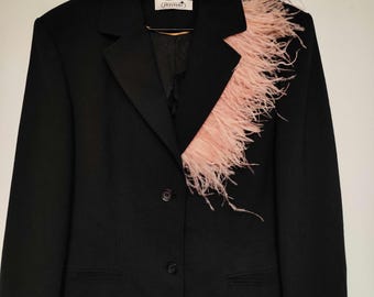 Powder Pink Ostrich Feather Brooch Strip, Handmade Fashion Pin for Jacket, Feather Accessory