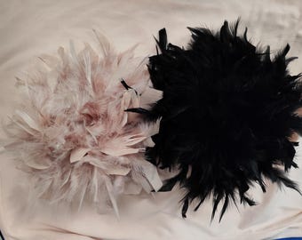 Broche de pluma de pavo negra, moda de flores de pluma de avestruz, broche de pluma negra para chaqueta, broche de pluma negra, broche hecho a mano