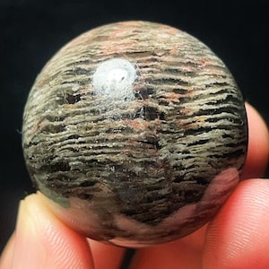 Natural Thousand Layer Quartz Crystal Sphere  Stone,Garden Quartz,Crystal Gift,Healing Agate,Mineral Specimen,Home Dec,Healing Stone L6270