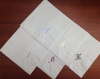Serviettes buffet imprimées monogramme, lettres alphabet