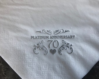 Lot de 15 serviettes de table de fête Platinum 70e anniversaire, 3 épaisseurs, 40 cm