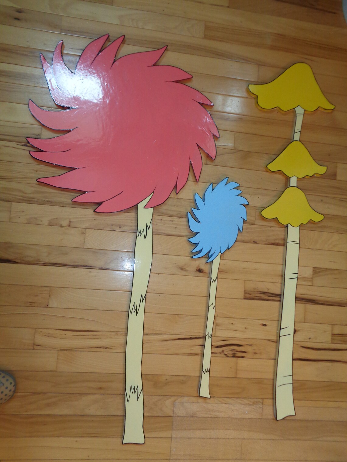 3Grinch Whoville Christmas Trees 46''x 22'' Etsy