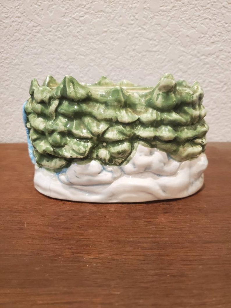 Fun small fish planter from 1991.