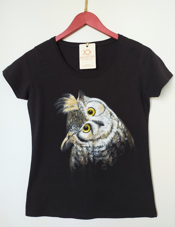 Funny owl t-shirt, drawn by hand. Personalized gift.