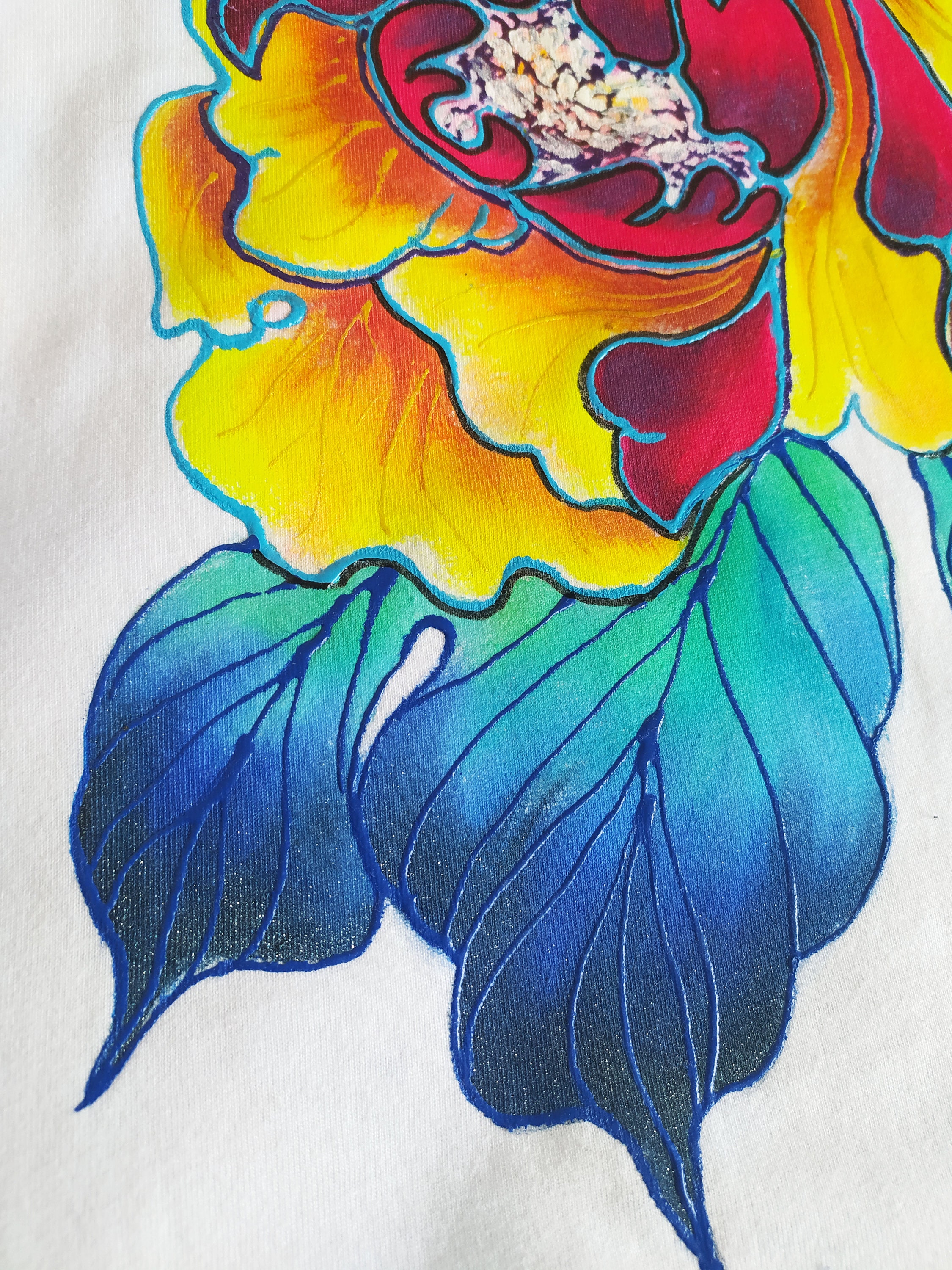 Hand-painted Short Oversized Floral T-shirt for Women. Bright - Etsy