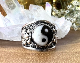 Yin Yang Adjustable Ring