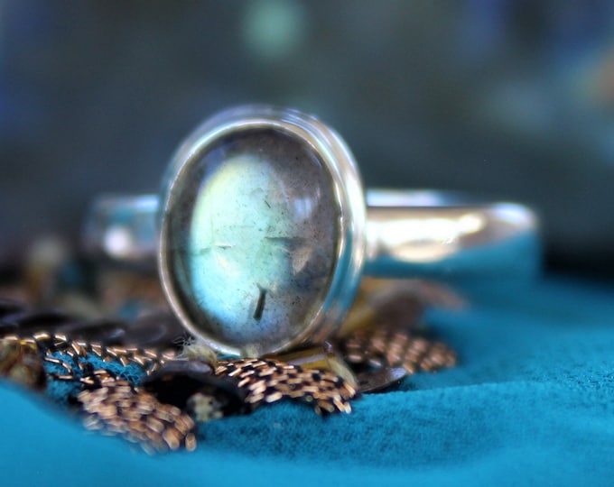 Labradorite Sterling Silver Ring