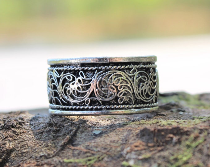 Filigree Adjustable Ring