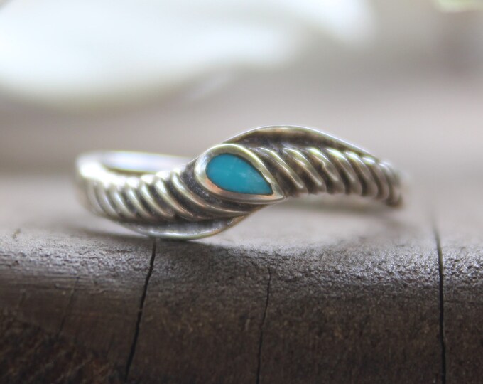 Turquoise Sterling Silver . Size 7.5