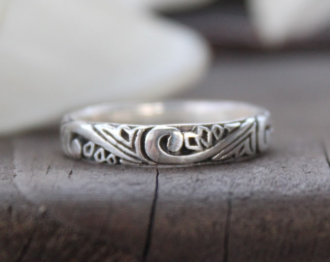 Sterling Silver Band Ring