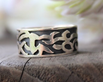 Sterling Silver  Band ring . Available size 7 and 7.5