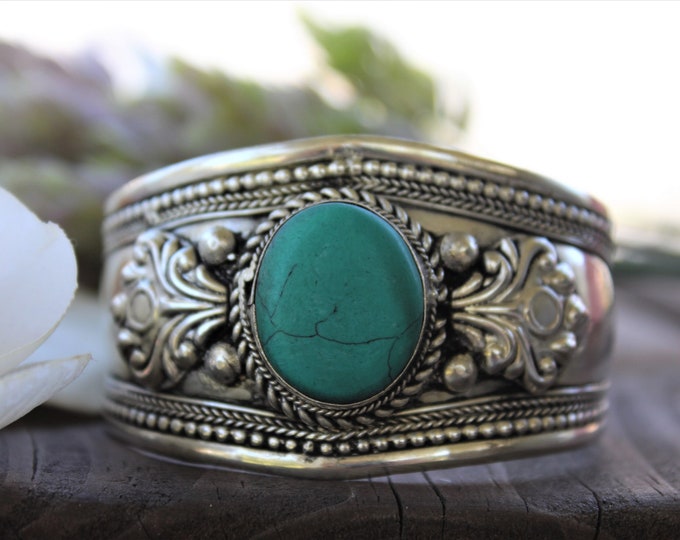 Green Turquoise Fashion Bracelet