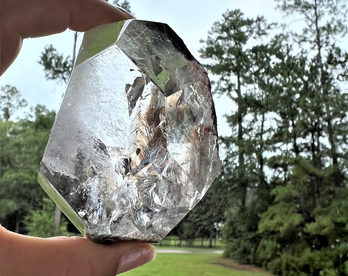 Rare Clear Quartz with Inclusion Faceted Point ~ Clear Quartz Point ~ Reiki ~ Chakra ~ Home ~ Rare Find ~ Rock Collection ~ Gift ~ Crystal