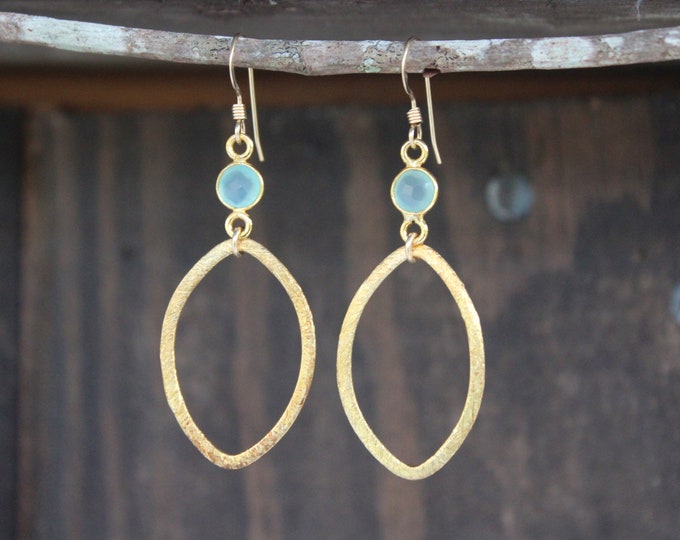 Chalcedony Gold Earrings