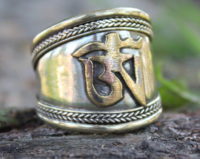 Yoga OM Ring