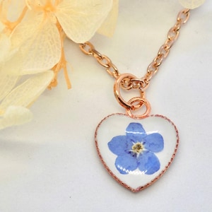 Forget Me Not Heart Necklace, Small Heart Pendant, Tiny Forget Me Not Pendant, Dainty Jewellery, Forget Me Not Charm, Real Flower Necklace
