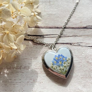 Heart Locket Necklace, Photo Heart Pendant, Dried Pressed Flower Locket, Tiny Heart Necklace, Silver Heart Photo Locket, Openable Pendant