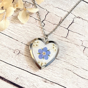 Forget Me Not Heart Locket Necklace, Photo Heart Pendant, Dried Pressed Flower Locket, Tiny Heart Necklace, Silver Heart Photo Locket,