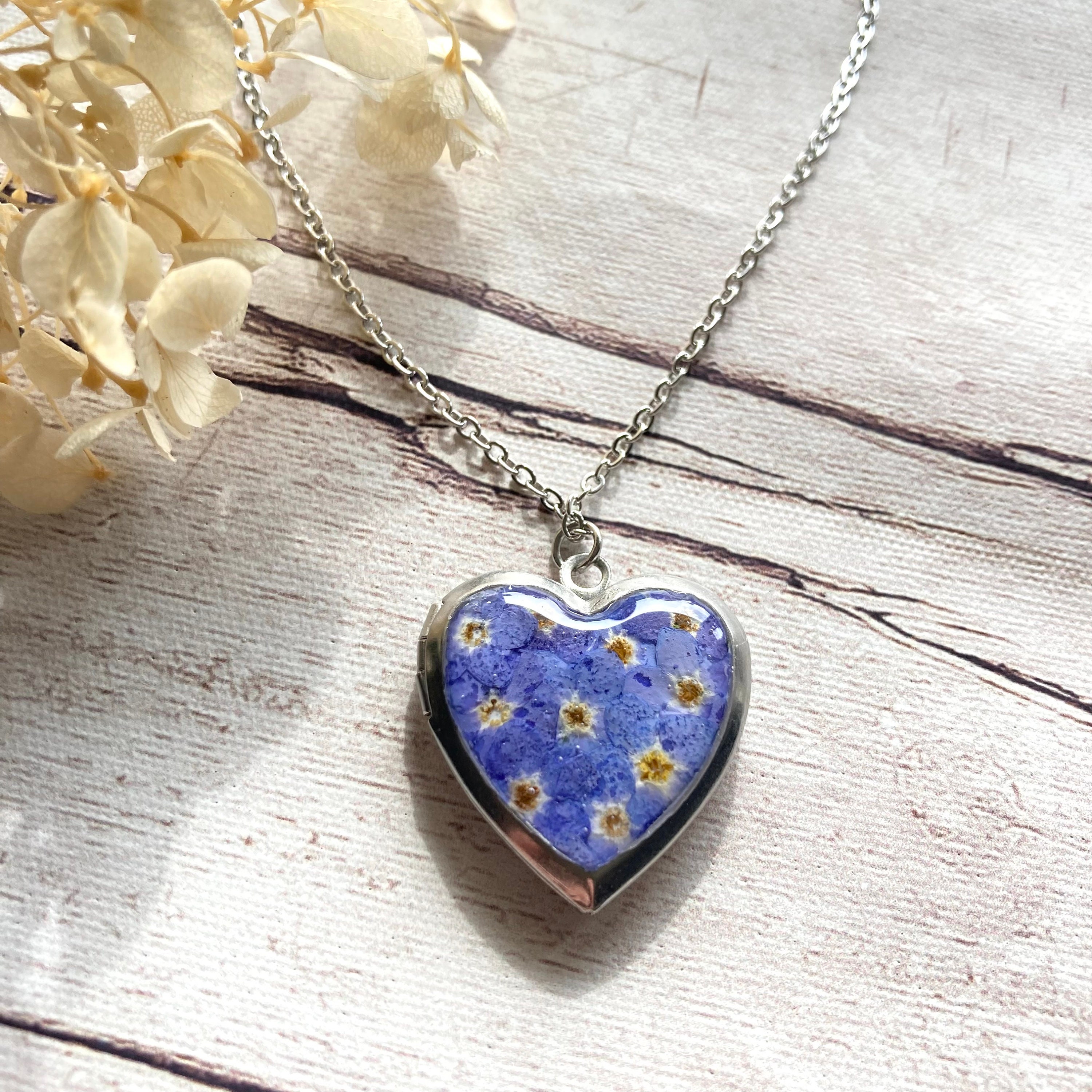 RAOING Flower Heart Pendant 【Texture】 RAOING Flower Heart Pendant 【Texture】 Resin Heart Necklace